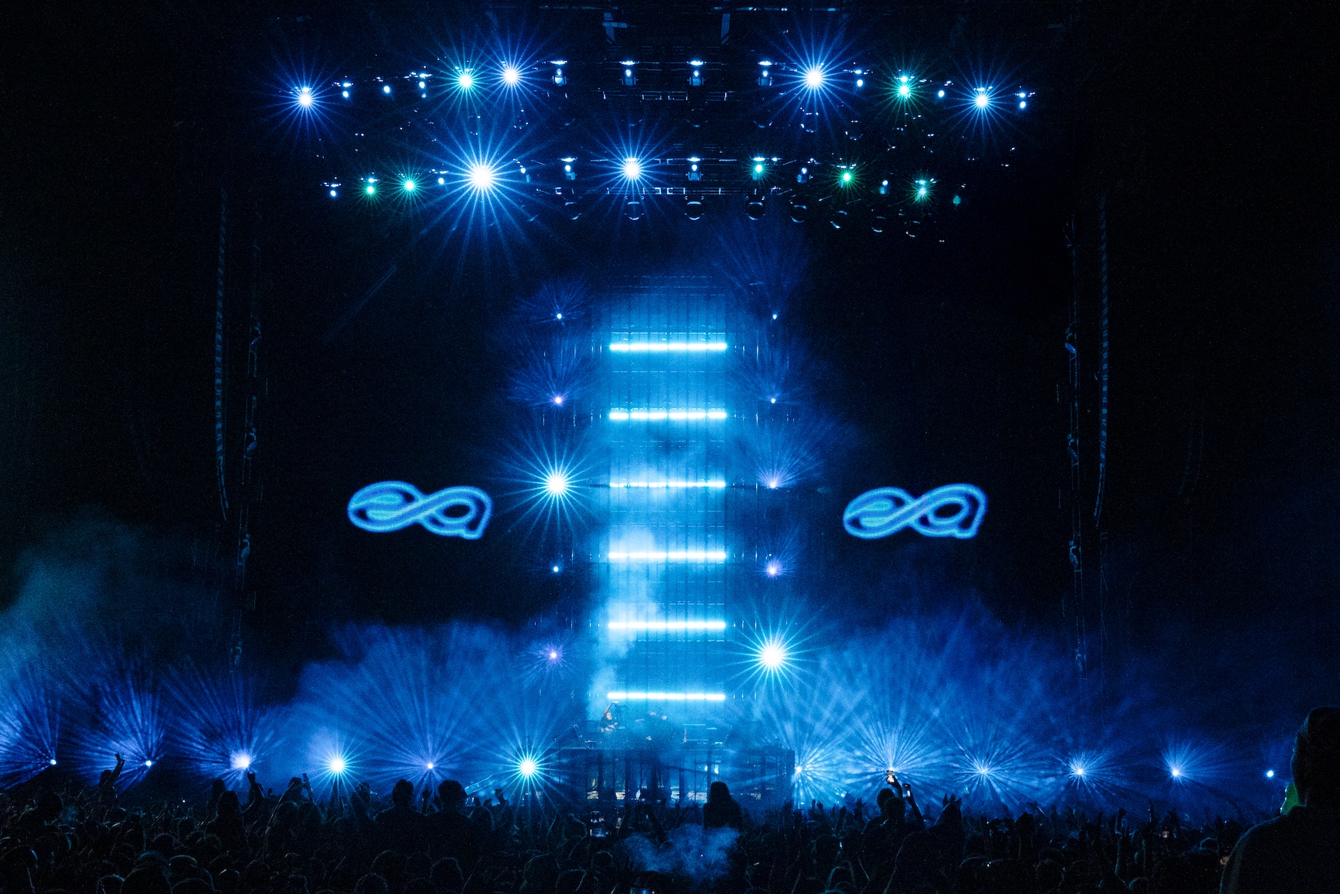 EVERYTHING ALWAYS — LIVE AT THE GORGE AMPHITHEATER