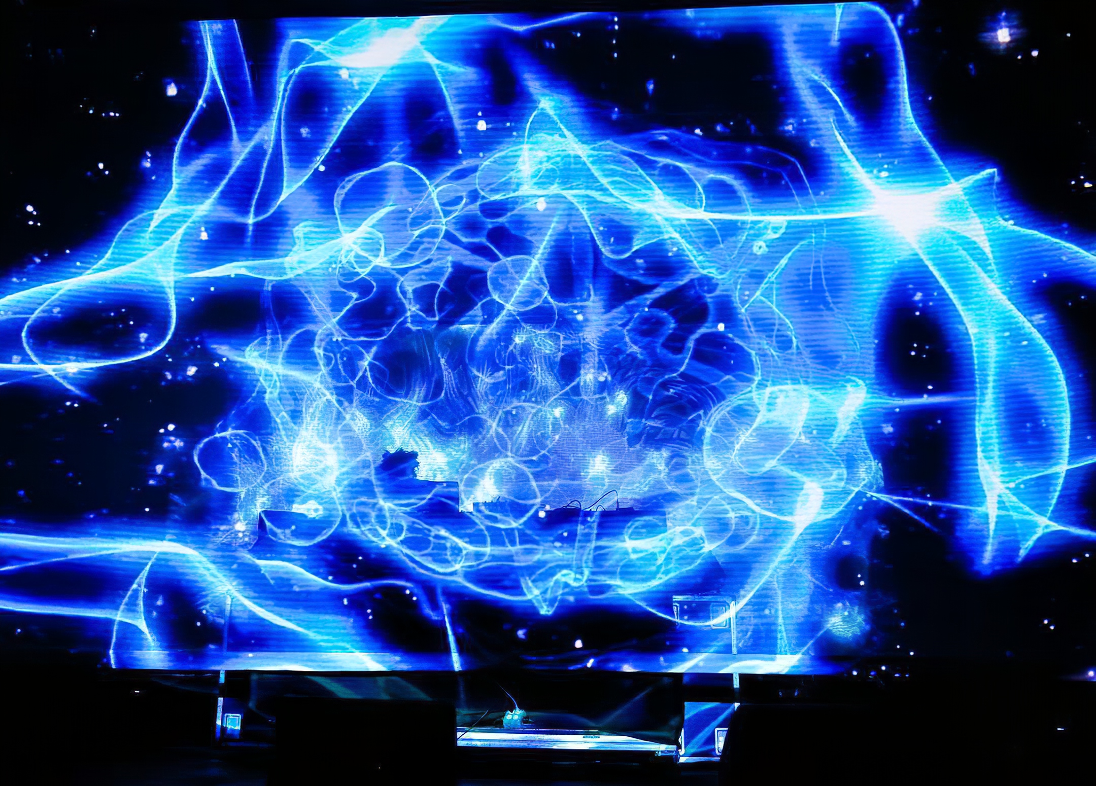 FLYING LOTUS — LAYER³ > HYPERCUBE > 3D LIVE