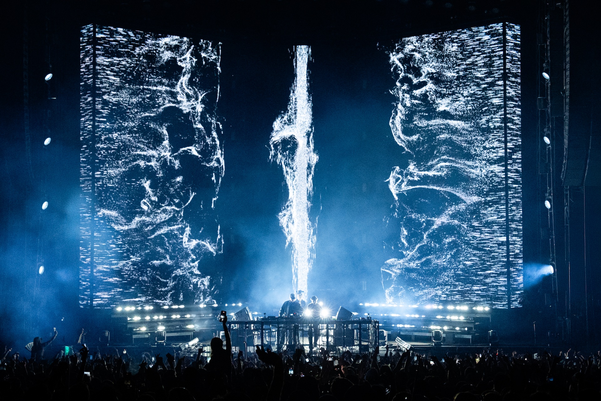 EVERYTHING ALWAYS — LIVE AT THE GORGE AMPHITHEATER