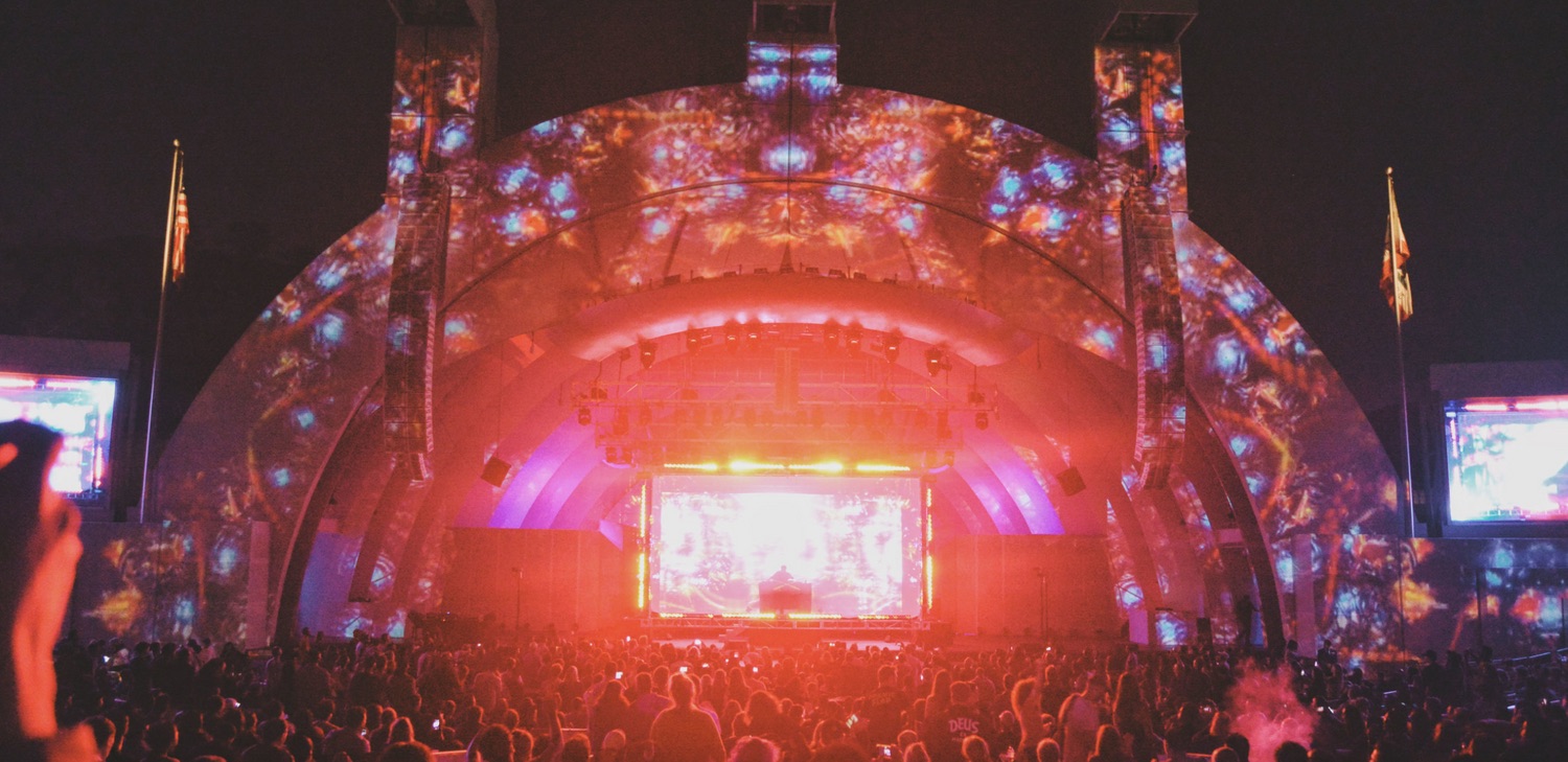 FLYING LOTUS — LAYER³ > HYPERCUBE > 3D LIVE