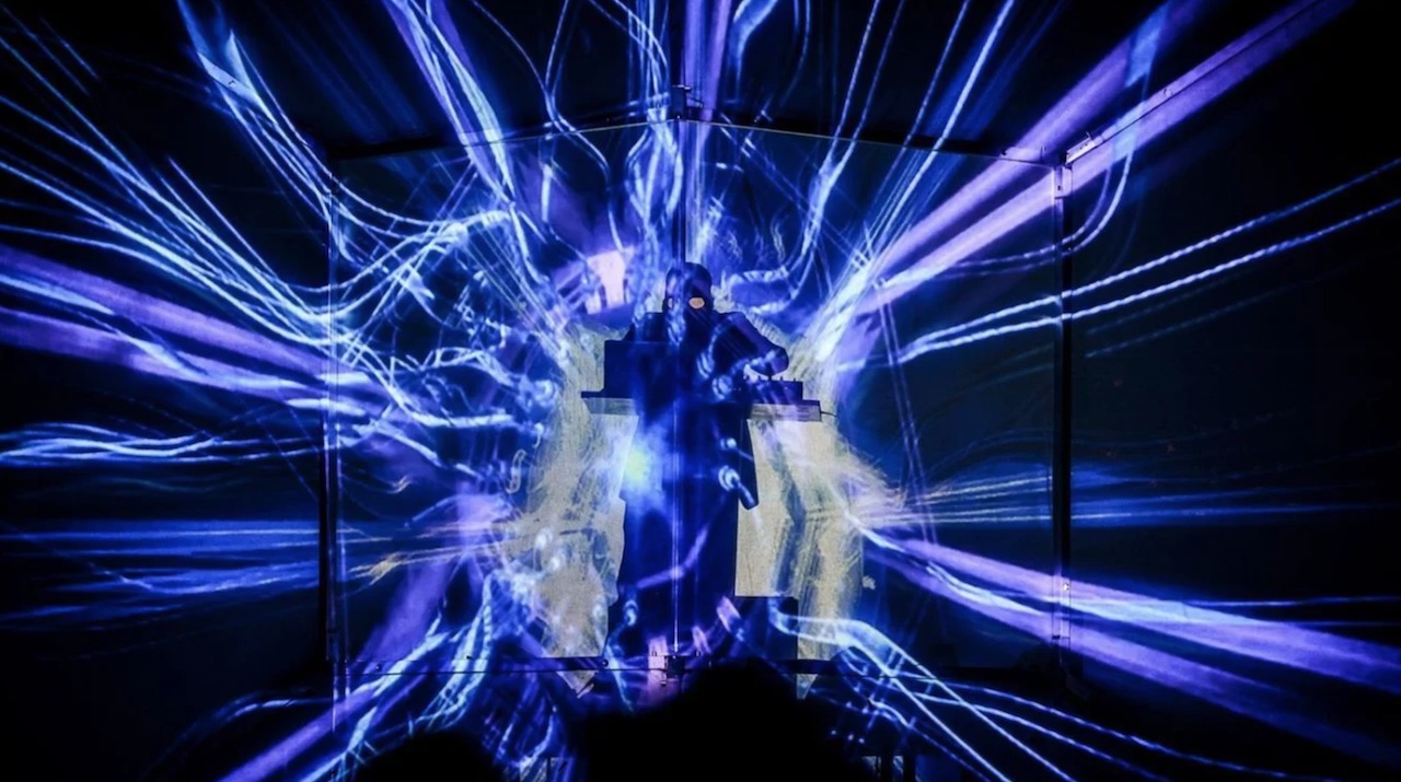 FLYING LOTUS — LAYER³ > HYPERCUBE > 3D LIVE